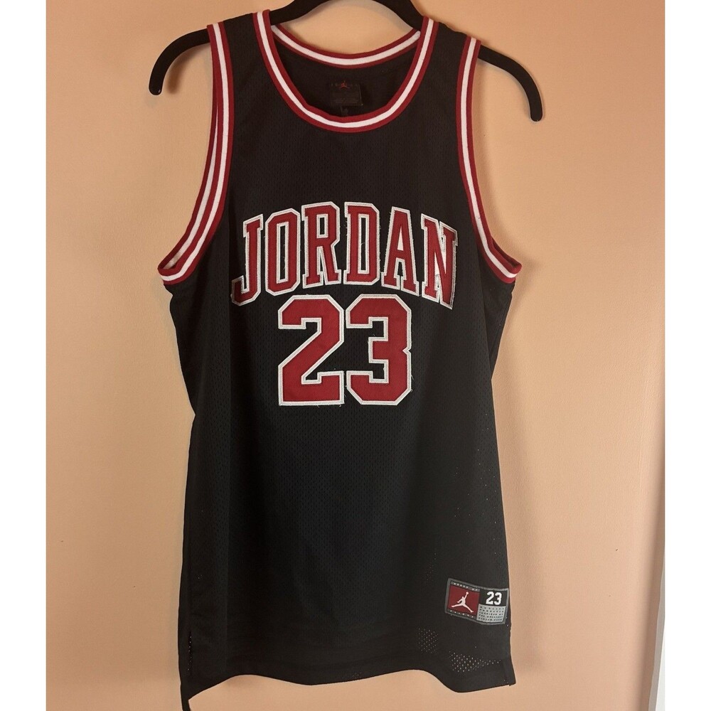 Jordan Brand Michael Jordan 23 Chicago Bulls Jersey Youth XL Age 13-15